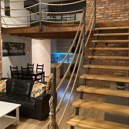 A4 Luxury Apartment Wroclaw Bagian luar foto